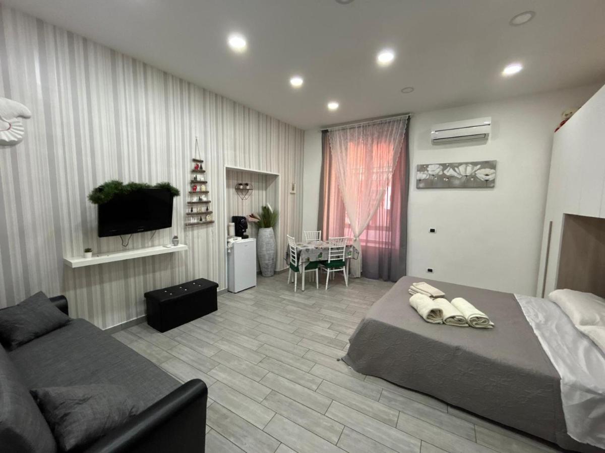 Cuore Di Napoli Hotel Bagian luar foto