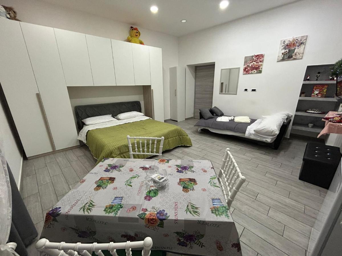 Cuore Di Napoli Hotel Bagian luar foto