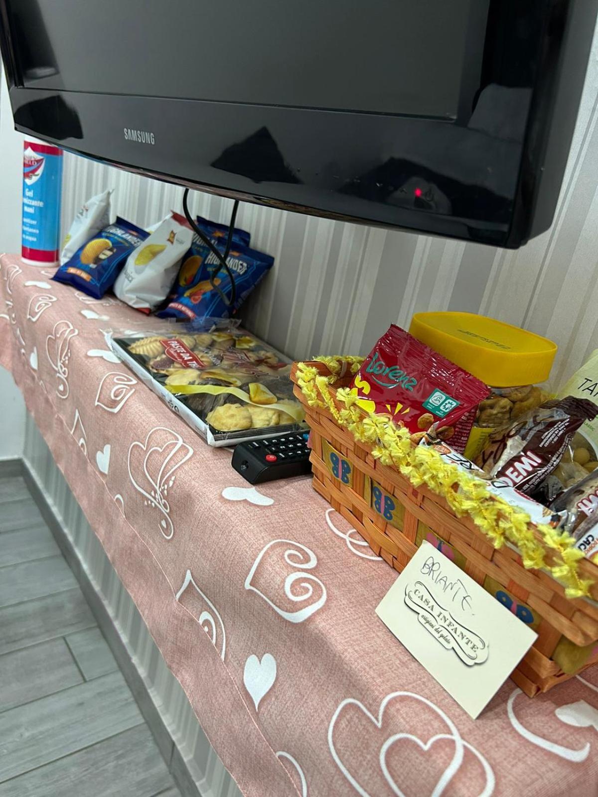 Cuore Di Napoli Hotel Bagian luar foto
